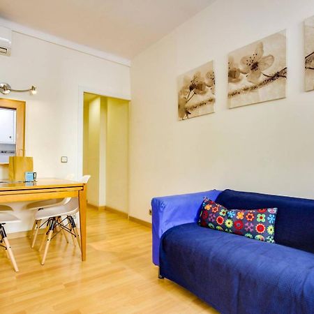 Cozy 2 Bedroom Next To Arc De Triomf Barcelona Exterior photo